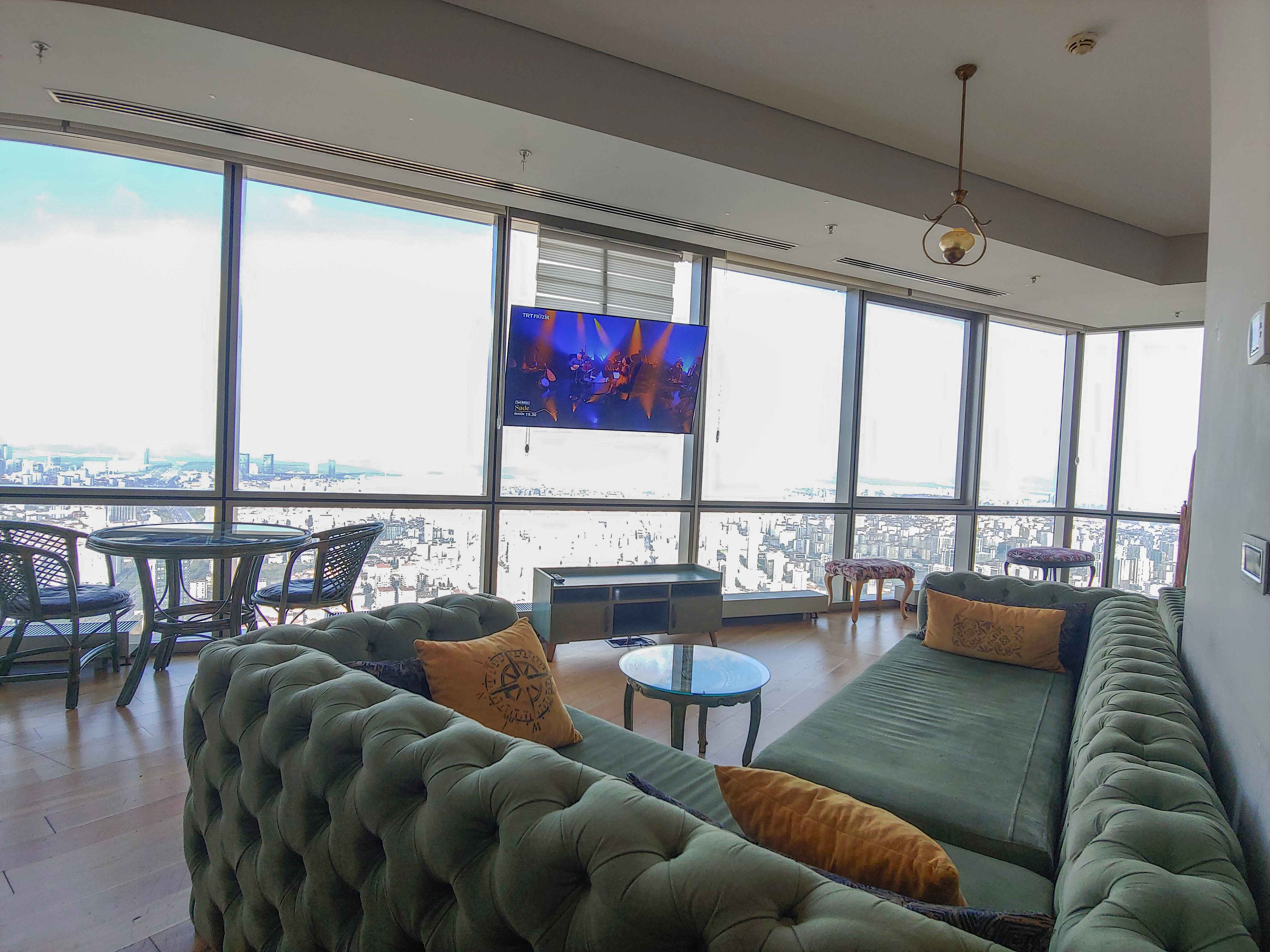 Metropol İstanbul Şubesi Loft Daire (52. Kat) 