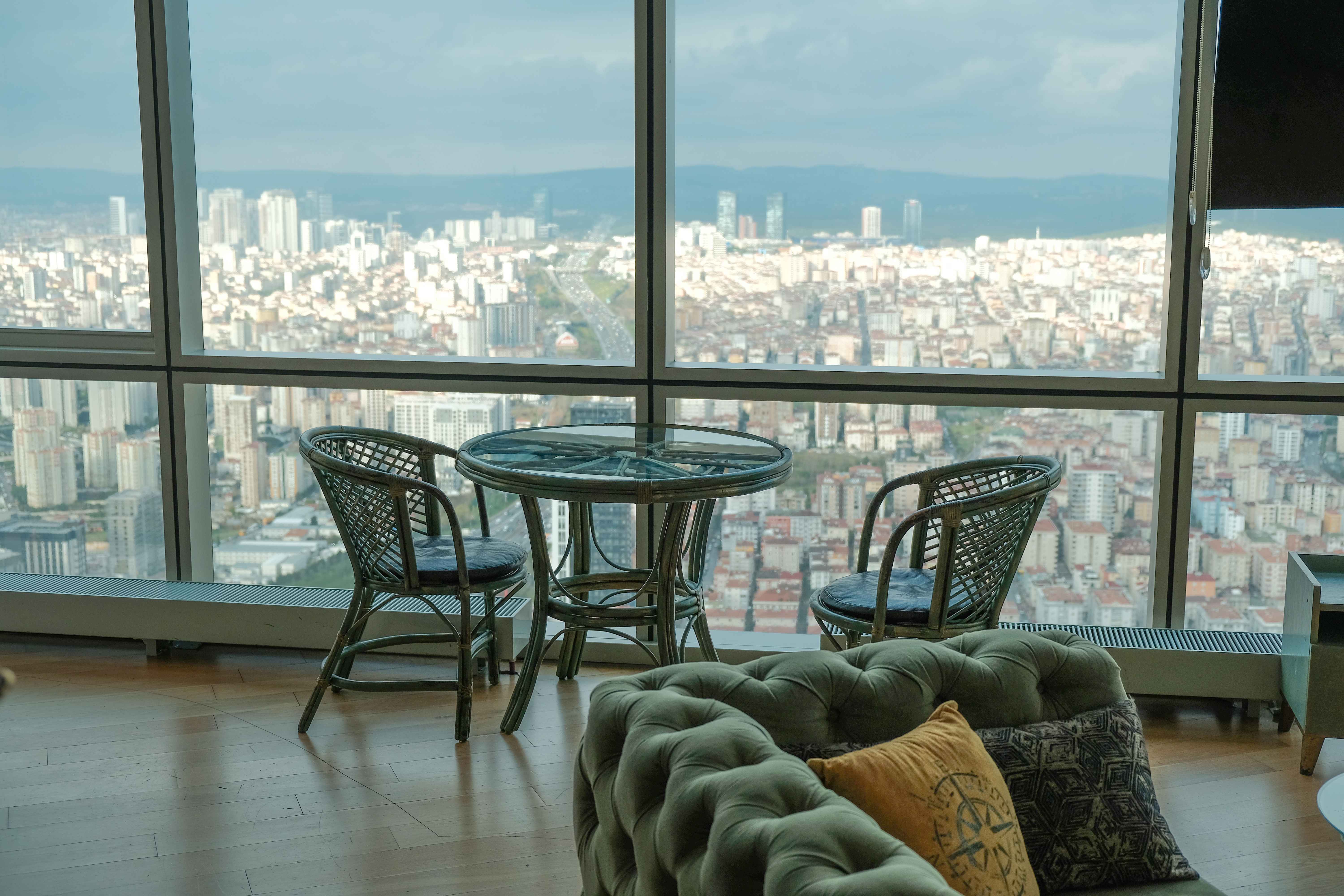 Metropol İstanbul Şubesi Loft Daire (52. Kat) 
